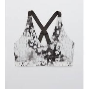 OFFLINE Shine Strappy Back Womwns sports bra Sz. S black white